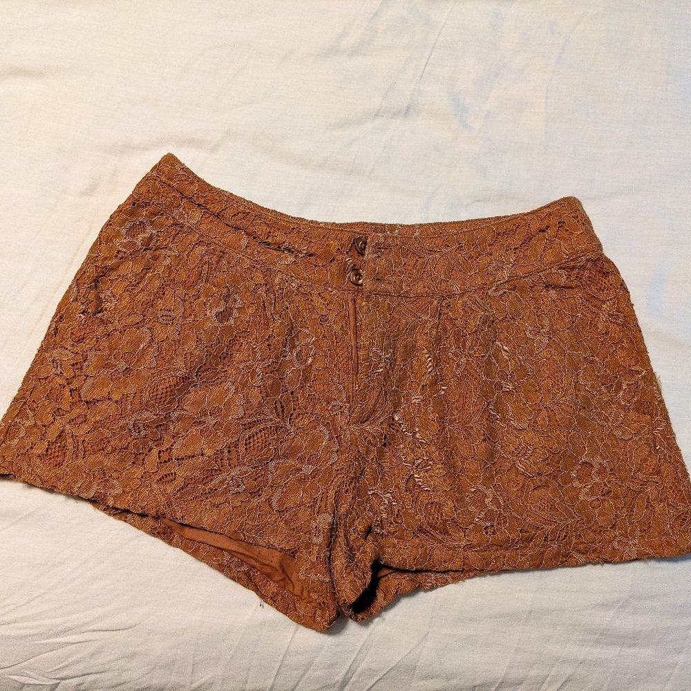 Orange lace shortie shorts, size small